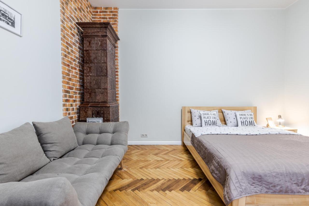 Inshiapartments On Teodora Square Lviv Dış mekan fotoğraf