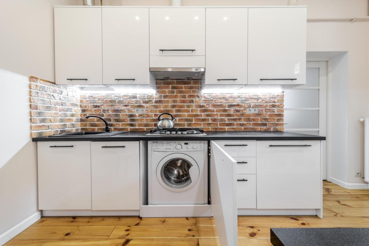 Inshiapartments On Teodora Square Lviv Dış mekan fotoğraf